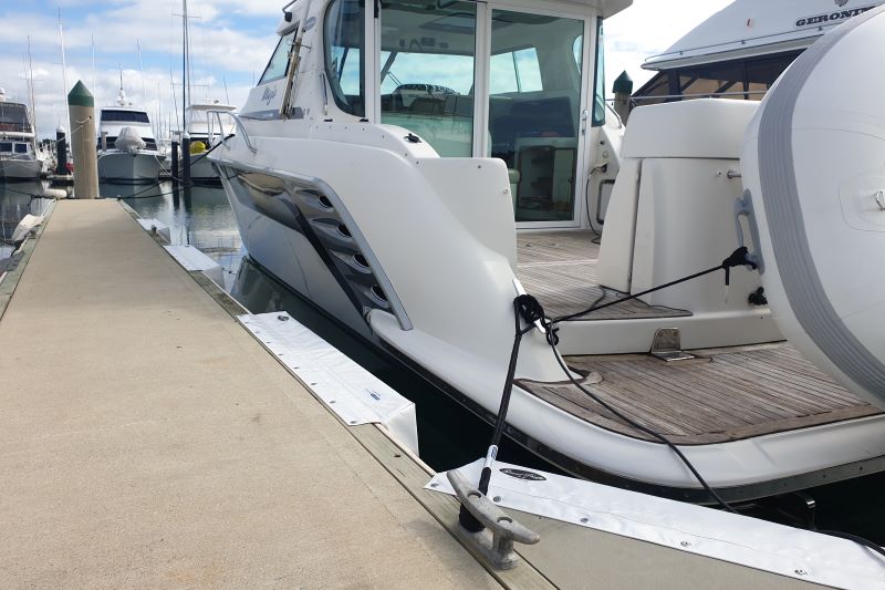 Marina Berth Set up by Hauraki Fenders. Supply and installation of dock lines, marina fenders, dock wheels and pole fenders. Grand Pacific, Ultralon, Marinaquip and Barrier Fenders.