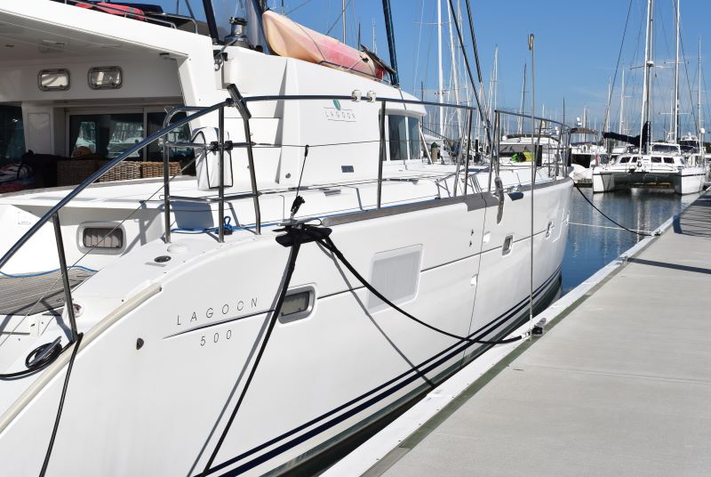 Marina Berth Set up by Hauraki Fenders. Supply and installation of dock lines, marina fenders, dock wheels and pole fenders. Grand Pacific, Ultralon, Marinaquip and Barrier Fenders.